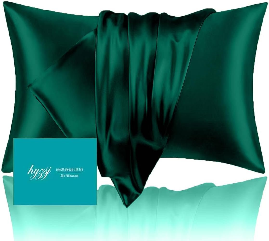 Mulberry Silk Pillowcase for Hair and Skin Standard Size,Silk Pillowcase 20″X 26″ with Hidden Soft Breathable Smooth Cooling Pillow Covers for Sleeping,Gifts for Women Men(Green)